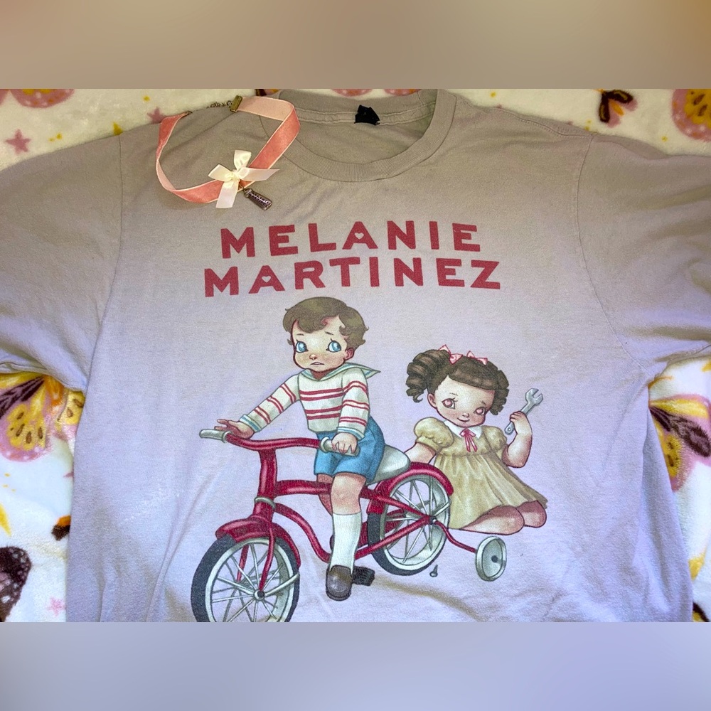 Melanie Martinez Crybaby Pink Velvet Choker and T-Shirt Set